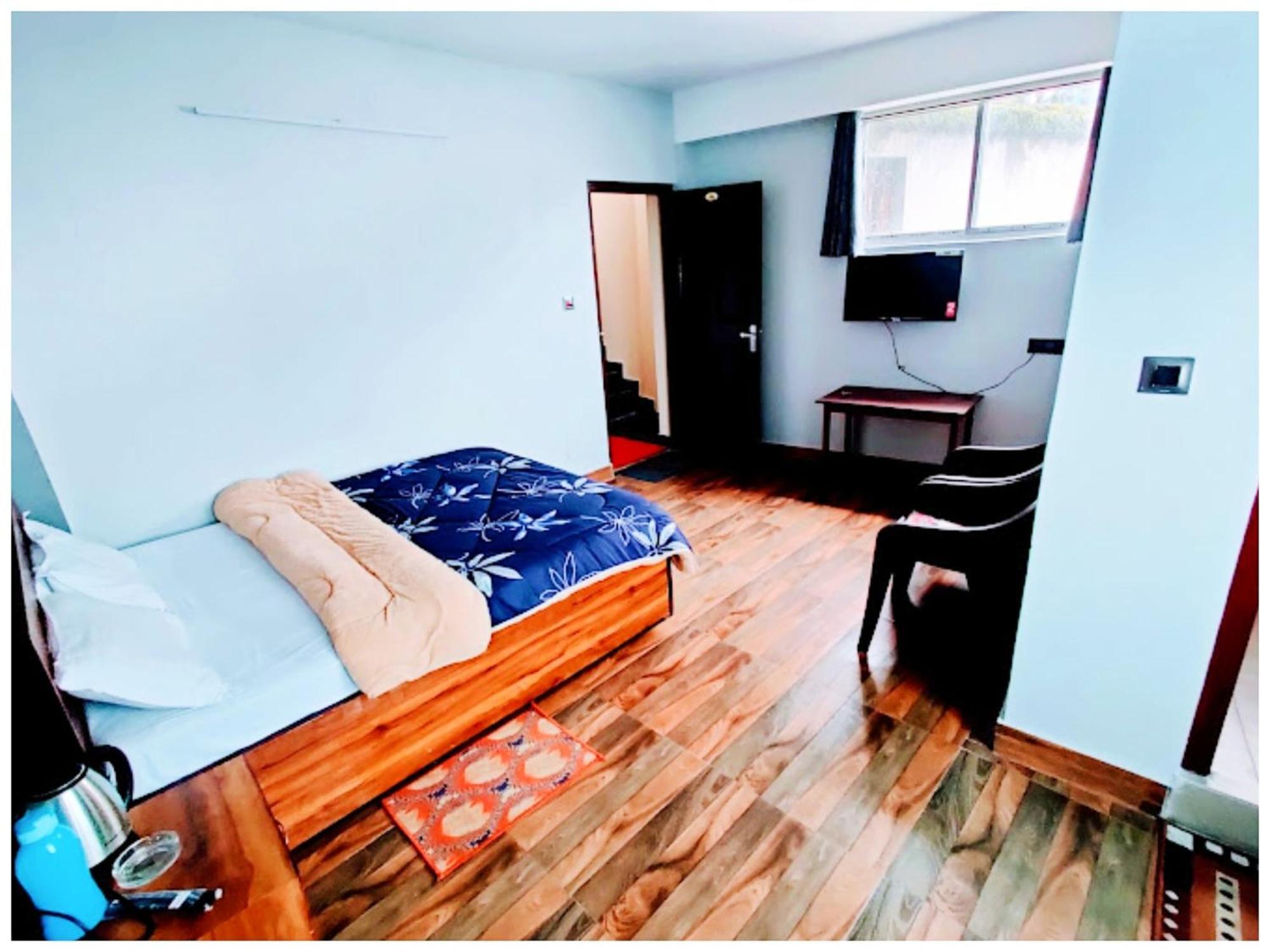 Hotel Premium Pitstop Near Railway Station Best Hotel In Darjeeling Darjeeling  Exterior foto